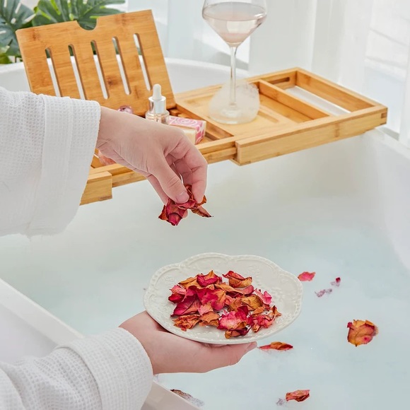 Pink Rose All Day Luxury Bubble Bath Roses Gift Set - Picture 6 of 7